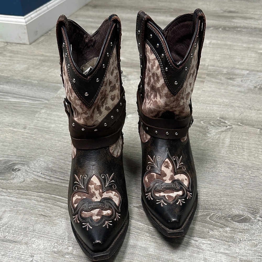 Rockin Country Brown Leather Cowgirl Boots Women’s size 10